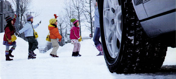 자신과 타인의 안전을 위해 겨울철 윈터 타이어의 사용은 필수적이다.(사진=브리지스톤타이어) 