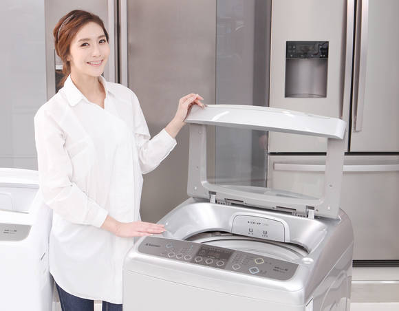 대용량 전자동 세탁기의 인기가 해마다 높아지고 있다.(사진=동부대우전자) 