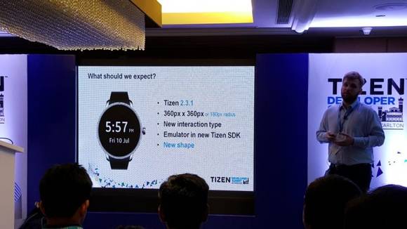 인도에서 열린 타이젠 개발자회의에서 기어A로 예상되는 스마트워치의 사양 일부가 공개됐다. (사진=GSM아레나) 