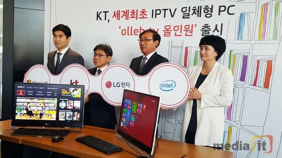 KT는 27일 서울 광화문 올레스퀘어에서 기자설명회를 열고, IPTV 셋톱박스가 탑재된 일체형 PC '올레 tv 올인원'을 공개했다. 