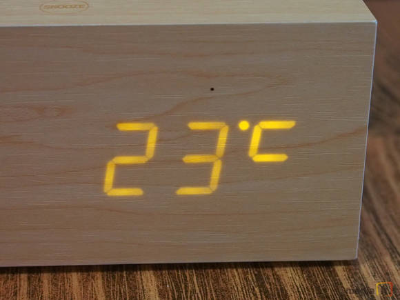 실내 온도도 확인할 수 있어 좋다. 
