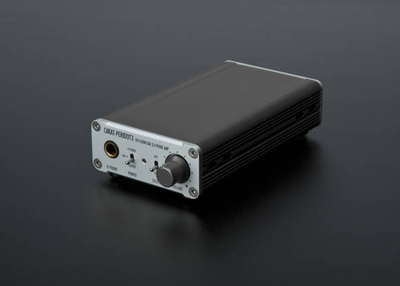 캐럿=페리도트3는 광, USB 입력과 아날로그 RCA, 헤드폰 출력단자를 갖췄다.(사진=스타일오디오) 