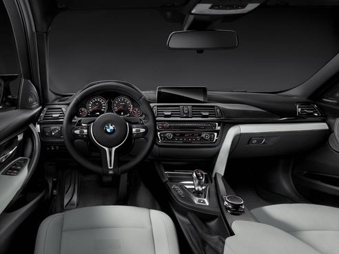 [시승기] BMW 뉴 M3,"달리는 맛, 바로 이맛이야!"