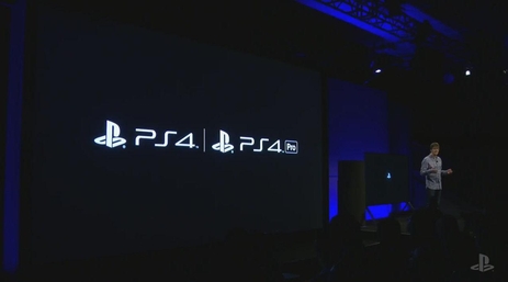소니가 한국 시간으로 8일 미국 뉴욕에서 진행한 ‘플레이스테이션 미팅’ 행사를 통해 플레이스테이션4(PS4) 신형 콘솔 게임기 2종을 최초로 공개했다. / 소니(SIE) 제공