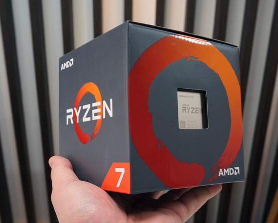 ‘라이젠’ 프로세서로 부활의 노래를 부르고 있는 AMD가 PC 시장 분위기를 바꾸고 있다. / 최용석 기자