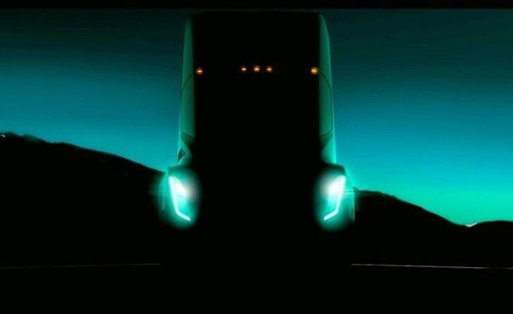 일론 머스크 테슬라 CEO가 공개한 반자율주행 전기트럭 ‘세미’ 티저 이미지. / 테슬라 제공