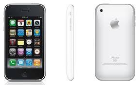 애플이 처음으로 출시한 스마트폰 아이폰3GS. / 애플 제공