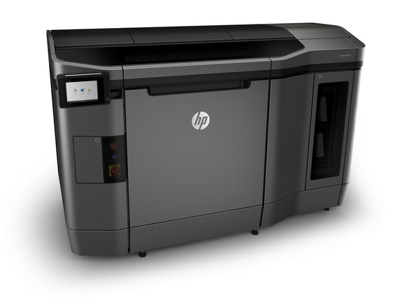 HP가 기업 시장을 위한 저비용·고속 3D 프린터 2종을 국내 출시한다. 사진은 HP ‘젯 퓨전 3D 4200 프린터’ 제품. / HP코리아 제공