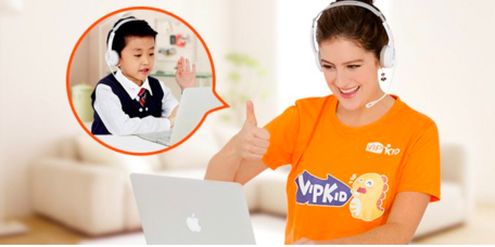 중국 온라인 영어교육 업체 브이아이피키드(VIPKID) 소속 교사와 아이가 화상 통화를 하고 있는 모습 / VIPKID 홈페이지 갈무리