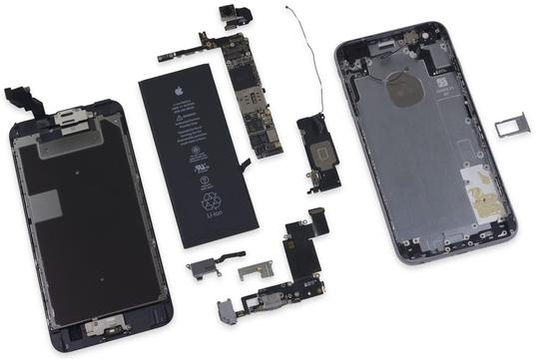 애플 아이폰6s 플러스 모델의 분해 이미지. / 조선 DB