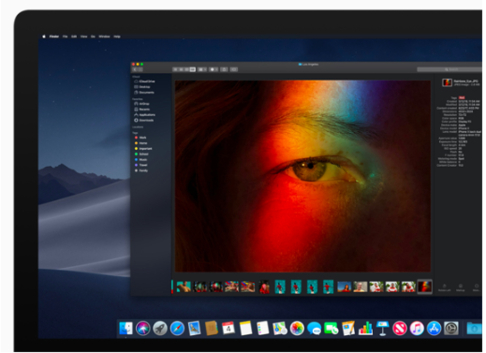새로운 맥OS ‘맥OS 모하비'에 도입된 ‘다크 모드'를 적용한 모습. / 애플 제공