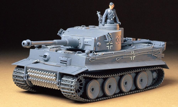 독일 타이거 1형 전차 초기생산형 35분의 1스케일 프라모델. / 타미야 제공