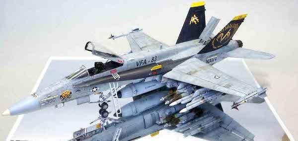 F/A-18C 호넷 전투공격기 프라모델. 전투공격비행대 탄생의 주역으로서 현재도 일부 기체가 항공모함에서 활동중이다. / 모케모케 갈무리