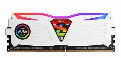 화이트 색상 방열판을 채택한 ‘게일 DDR4 슈퍼루스 RGB 화이트’ 제품. / 게일 제공