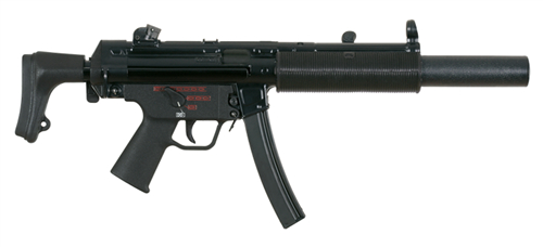 1990년대까지 세계 최고의 기관단총으로 불린 MP5. 사진은 소음기를 장착한 MP5SD 모델이다. 연사병기이지만 위력은 일반 기관총보다 훨씬 떨어진다. / H&K 제공