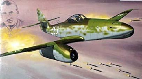 아돌프 갈란트가 괴링에게 해임당하고 다시 전선에 돌아와 탑승했던 제트 전투기 Me262. / 하세가와 제공
