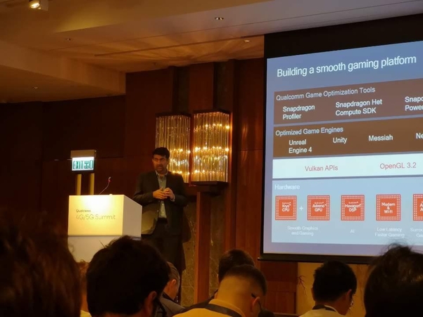 케다 콘답 퀄컴 제품 담당 부사장이 22일 홍콩 케리 호텔에서 열린 ‘4G·5G 서밋’에서 스냅드래곤 675에 대해 설명하고 있다. / 이진 기자