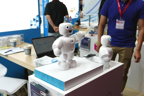 IFA2019 한국 혁신관의 파이보 로봇. / 차주경 기자