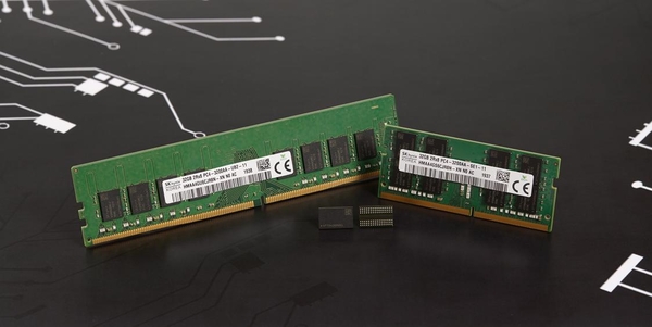 SK하이닉스 3세대 10나노 16Gbit DDR4 D램 / SK하이닉스 제공
