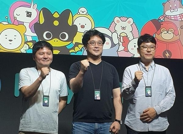 2019년 9월 플레이댑 사업설명회에 참여한 정상원 이사(오른쪽)의 모습. / 오시영 기자