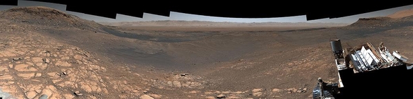 큐리오시티 로버가 찍은 화성 파노라마 사진. / NASA 홈페이지 갈무리