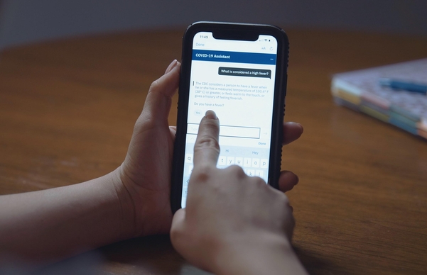 IBM 왓슨 어시스턴트 포 시티즌 서비스를 활용하면 코로나19 관련 주된 질의에 자동 응답할 수 있다. / IBM 제공