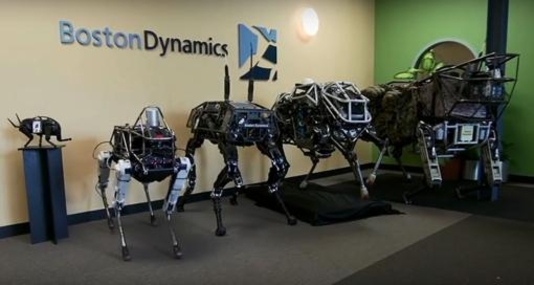 보스턴 다이내믹스가 개발한 사족보행 로봇 ‘빅독’ / IT조선 DB