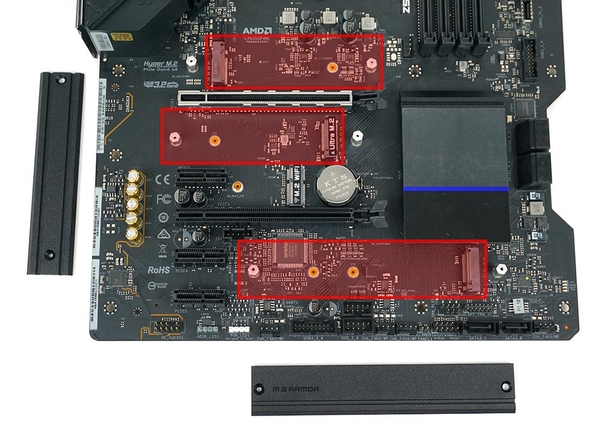 애즈락 Z590 익스트림 디앤디컴은 최대 3개의 고성능 M.2 SSD를 동시에 장착할 수 있다. / 최용석 기자