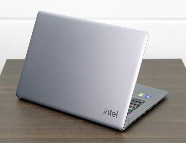 인텔 11세대 H45 프로세서 탑재 샘플 노트북 / 최용석 기자