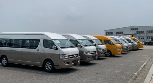 서울시가 어린이 통학버스용 전기차 이비온 E6 10대를 공급한다. / 이비온 제공