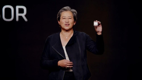 리사 수 AMD CEO가 자사의 차세대 데스크톱 프로세서 ‘라이젠 7000시리즈’ 제품을 소개하고 있다. / AMD