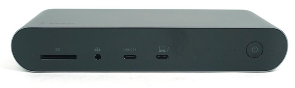 SD카드 리더, 3.5㎜오디오, 충전 겸 타입C USB 3.1, PC 연결용 썬더볼트·USB 타입C, 전원버튼으로 구성된 제품 정면 구성 / 최용석 기자