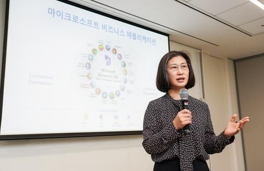 김순덕 한국마이크로소프트 비즈니스 애플리케이션 담당 매니저 / 한국MS