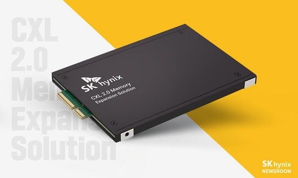 SK하이닉스가 개발한 DDR5 D램 기반 첫 CXL 메모리 샘플 / SK하이닉스