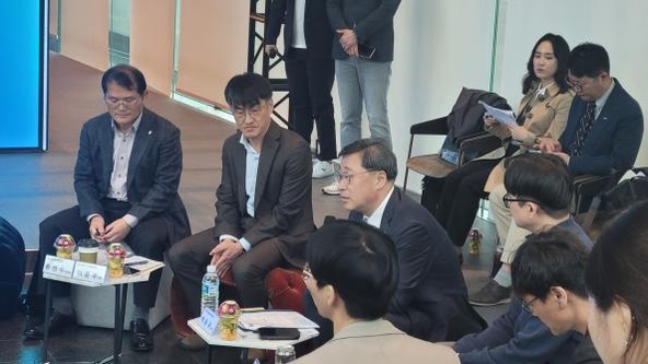 박윤규 과학기술정보통신부 2차관이 간담회에서 발언하고 있다. / 변인호 기자
