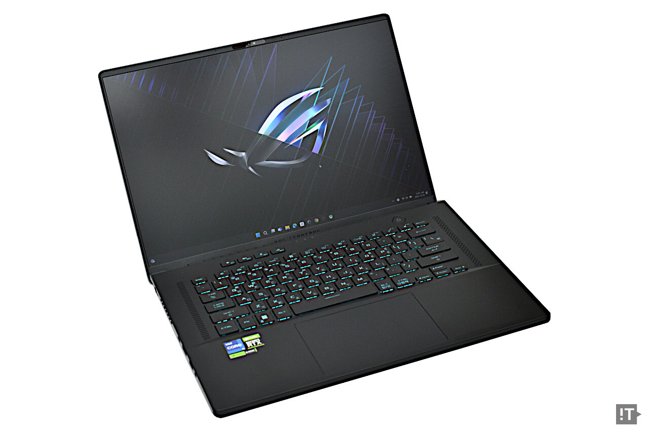 고성능 CPU, GPU를 갖췄지만 얇고 가벼운 ROG 제피러스 M16(2023) / 권용만 기자