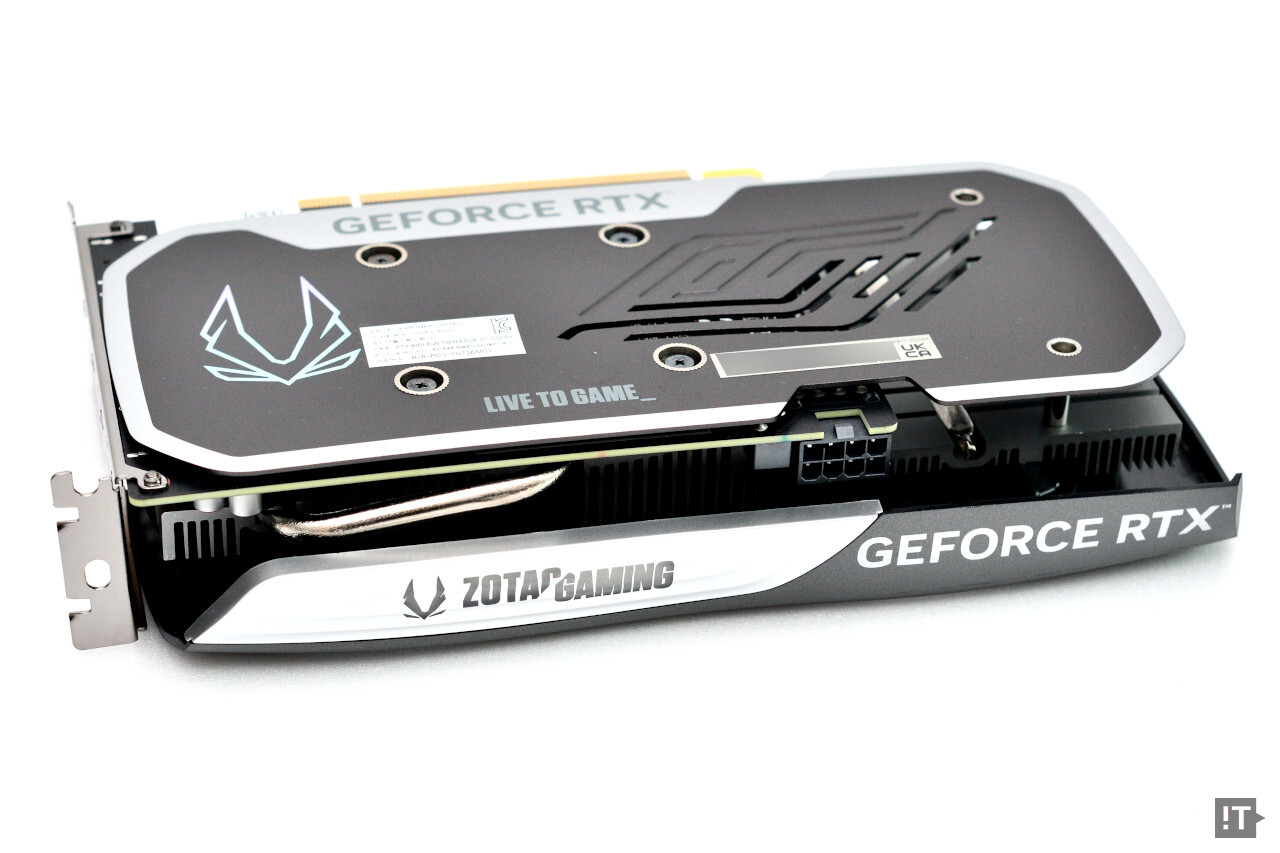 비교적 작은 크기와 부담없는 전력 소비량에서도 최신 기능들을 제공한다. / 권용만 기자