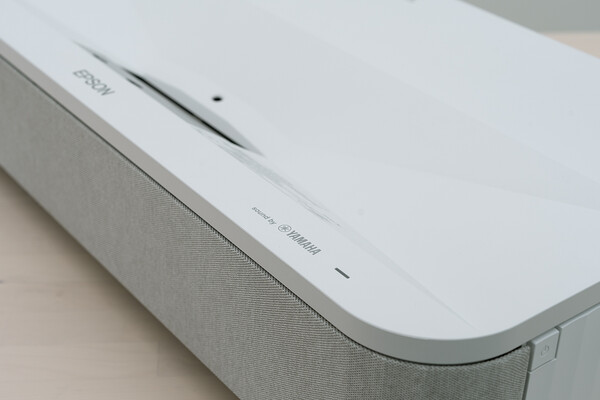 EH-LS800W는 야마하 스피커를 탑재하고 있다. / 조상록 기자