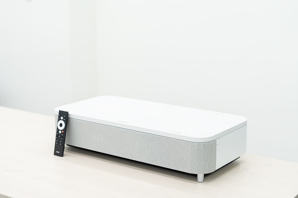 엡손 초단초점 프로젝터 ‘EH-LS800W’ / 조상록 기자