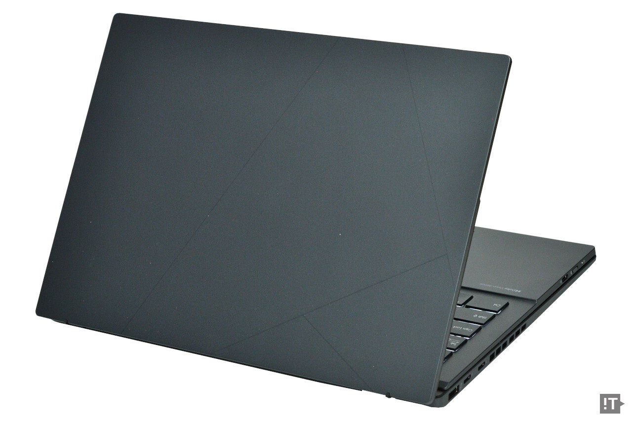 노트북 폼팩터의 물리적 ‘갈증’을 제법 시원하게 해결해 줄 에이수스 젠북 듀오 / 권용만 기자