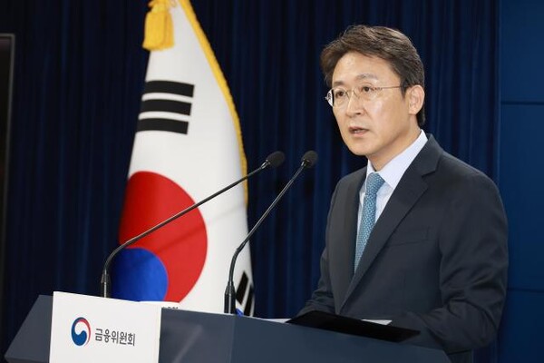 권대영 금융위원회 사무처장이 13일 서울 종로구 정부서울청사 브리핑실에서 '부동산 PF의 질서 있는 연착륙을 위한 정책 방향'을 발표하고 있다. / 금융위원회