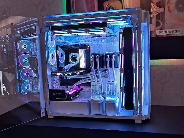  커세어 PC 케이스 '3500X'. / 커세어