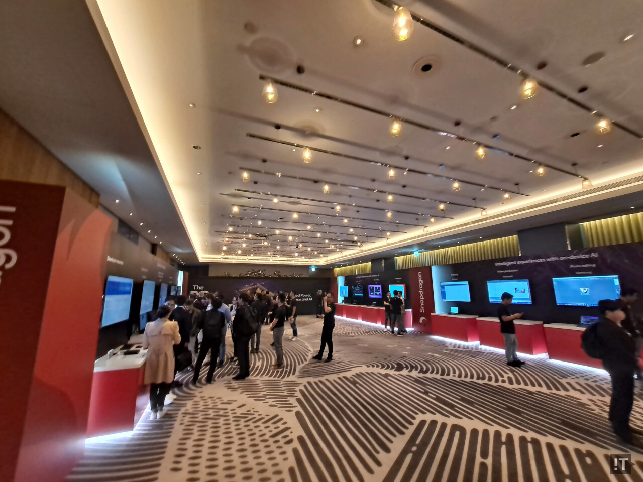 컴퓨텍스 2024에 참가한 퀄컴의 전시 부스 / 타이베이=권용만 기자