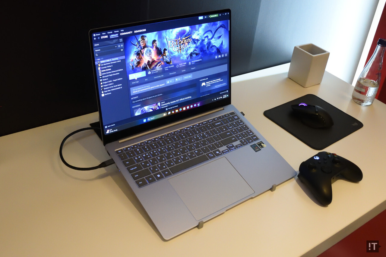 삼성전자 갤럭시북4 엣지 16인치 모델 / 타이베이=권용만 기자