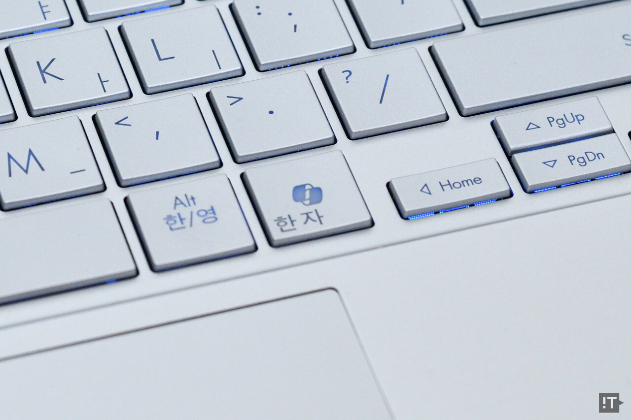 키보드에 ‘코파일럿’ 키가 마련돼 있다. / 권용만 기자