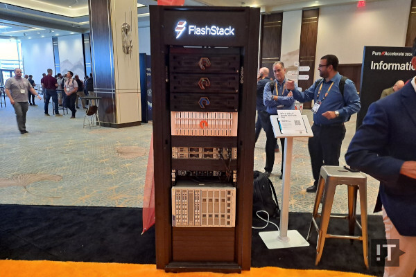 데이터센터의 서버는 어느 정도의 ‘이중화’ 설계를 기본으로 갖추고 있다. / 권용만 기자