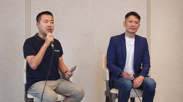 2일 서울 강남구 인터컨티넨탈 파르나스에서 열린 ‘바이낸스X해시드 리더십 및 컴플라이언스 라운드테이블’에 참가한 라이언 킴 해시드 공동창립자(왼쪽)와 리처드 탱 바이낸스 CEO. / 김홍찬 기자