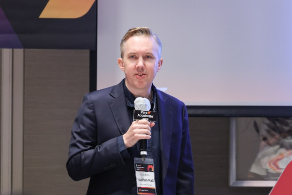 네이슨 홀 퓨어스토리지 아시아태평양 및 일본지역 부사장 / 퓨어스토리지