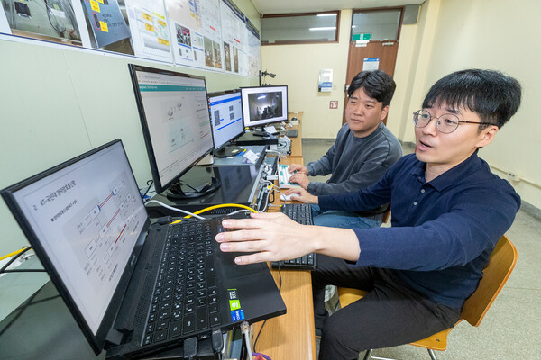 KT ‘하이브리드 양자보안 VPN서비스’ 실증 이미지. / KT