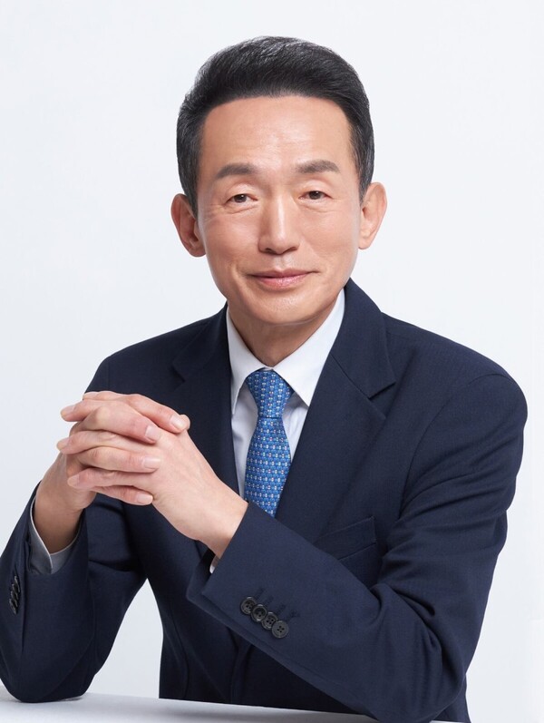 다올투자증권은 28일 이사회를 열고 보통주 150원 배당과 임재택(사진) 한양증권 대표이사의 사내이사 선임안을 주주총회 안건으로 상정했다. / 다올투자증권